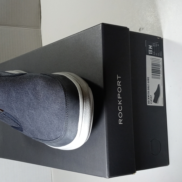 Sneaker - Picture 4 of 4